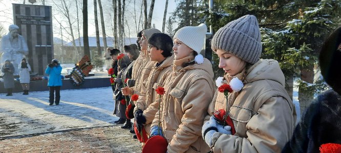 3 декабря в России отмечается День Неизвестного Солдата.